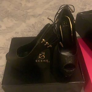 Scene stilettos, size 7
